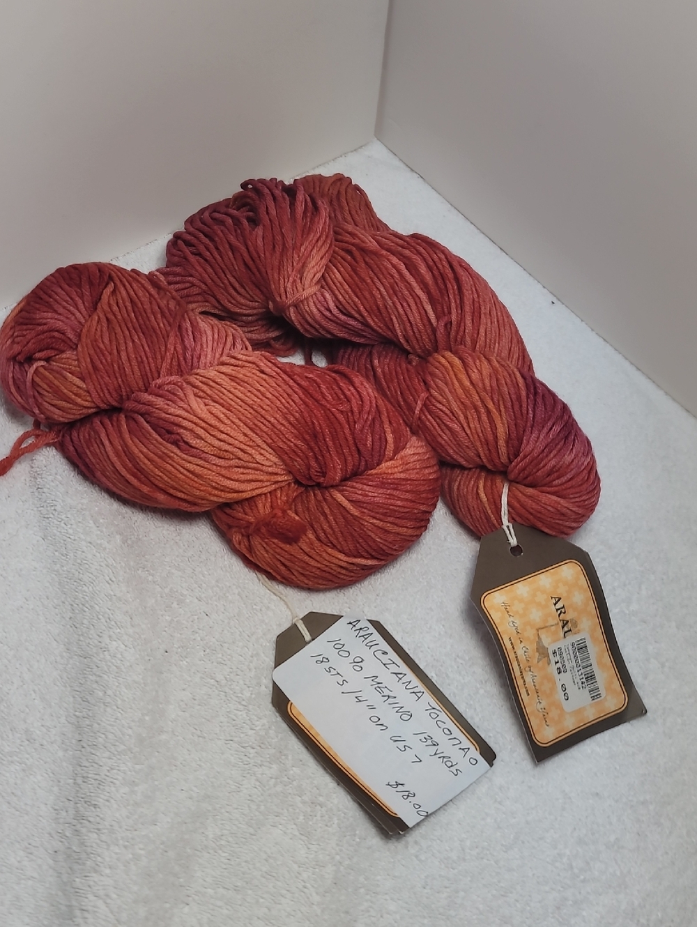 Arauciana Toconao Hand-Dyed Yarn 2 Skeins in Warm Sunset Red-Orange NWT